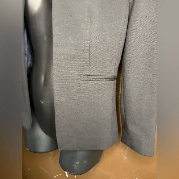 J. Crew Going Out Stretch Twill Blazer
Women Sz  00 Black Open Front
Career - Picture 3 of 10